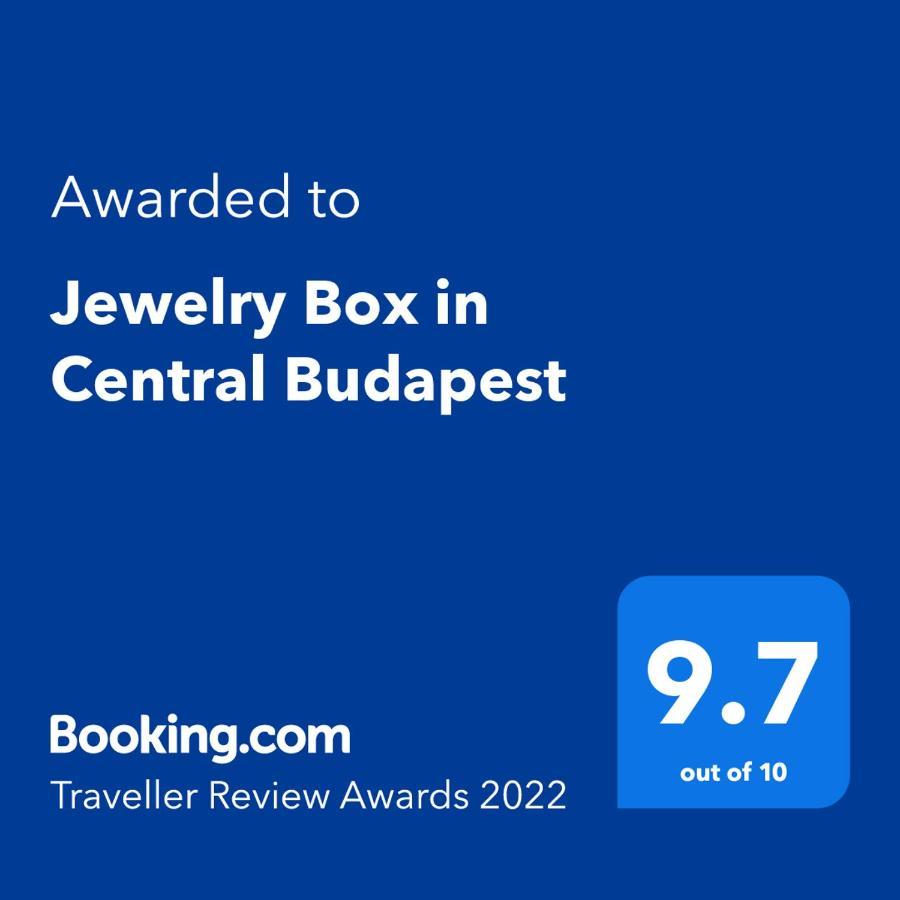 Jewelry Box In Central Budapest Exterior photo