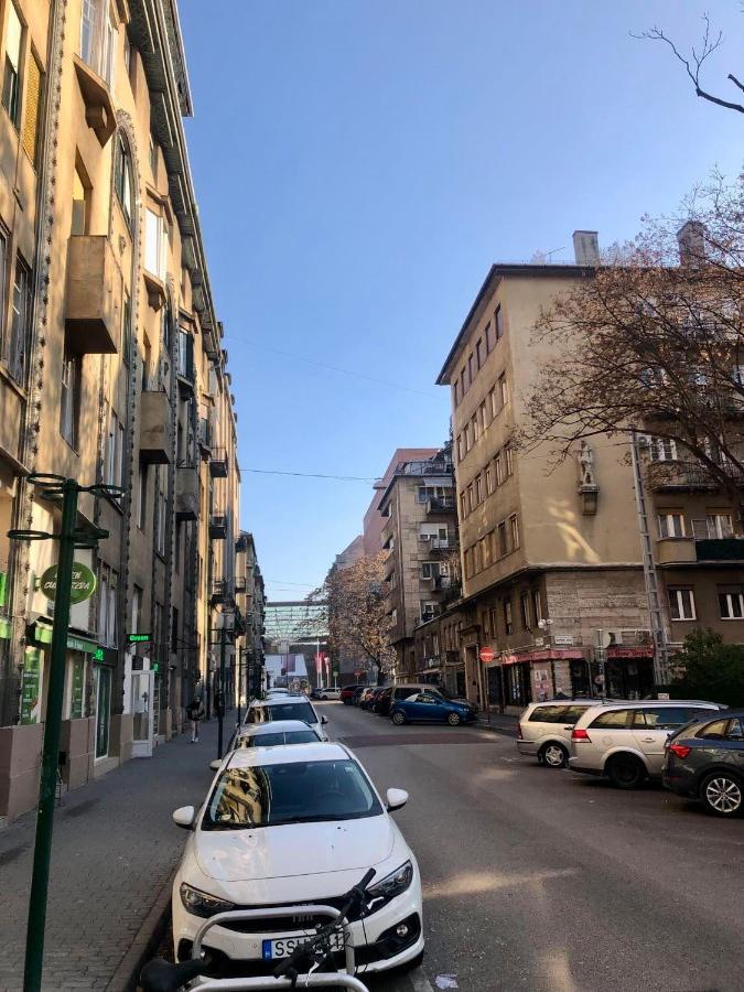 Jewelry Box In Central Budapest Exterior photo